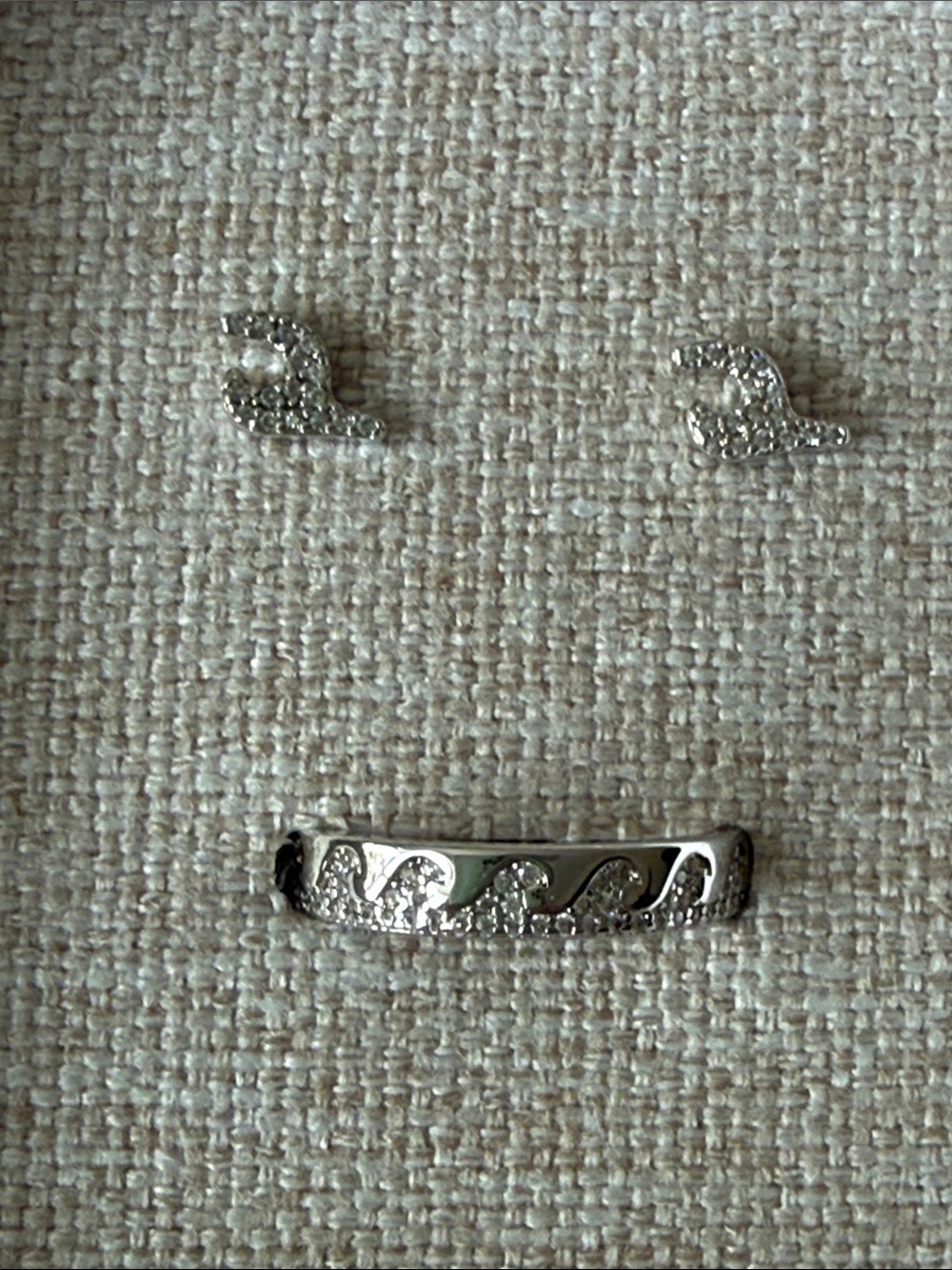 Pura Vida Silver Wave CZ Ring and Stud Earrings Set - Size 7